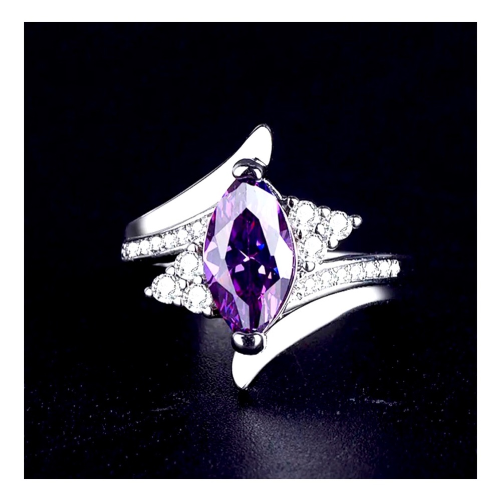 PURPLE GEMSTONE RING